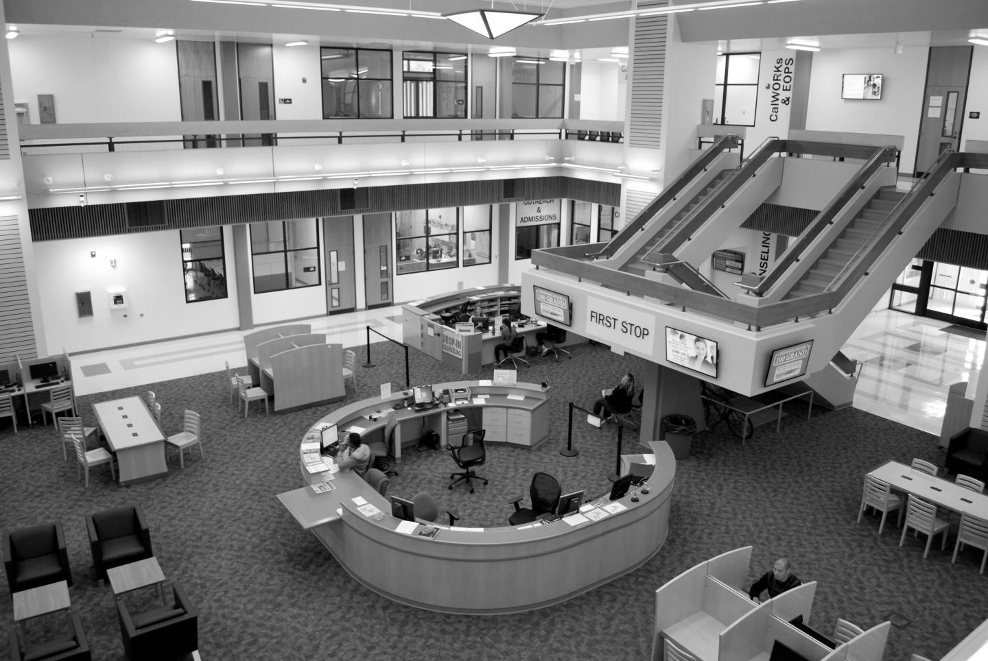 moorpark college student services building lobby