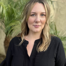 Photo of Angela Bruders