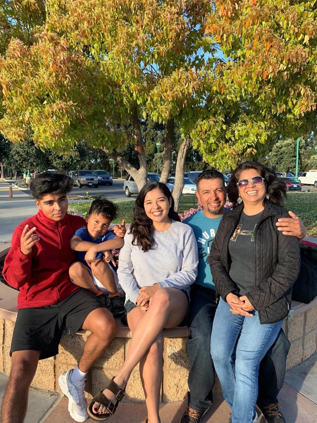 Beatriz and family.